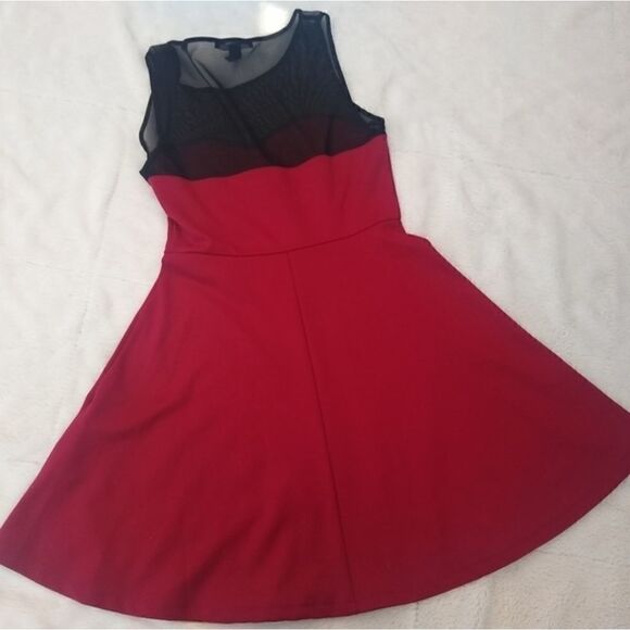 Forever 21 red and black dress sweetheart Valentine's - Picture 4 of 5
